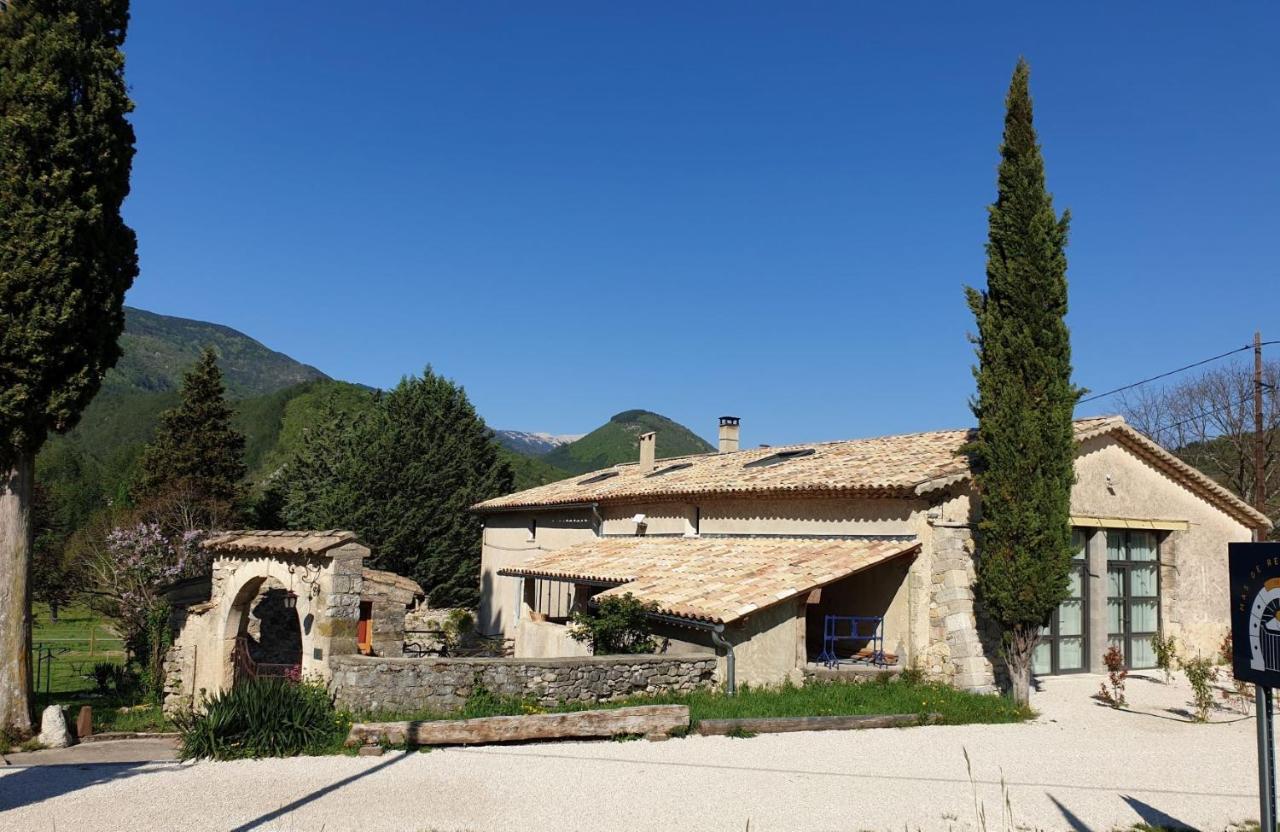 Mas De Reilhanette Montbrun-les-Bains Exterior photo
