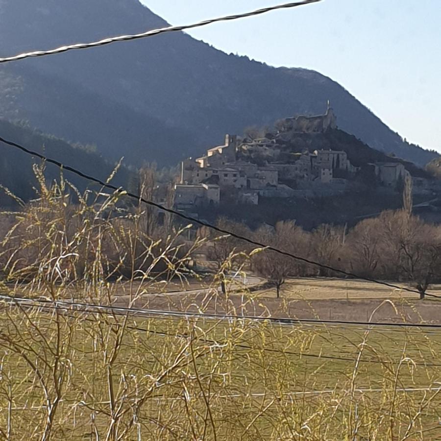 Mas De Reilhanette Montbrun-les-Bains Exterior photo